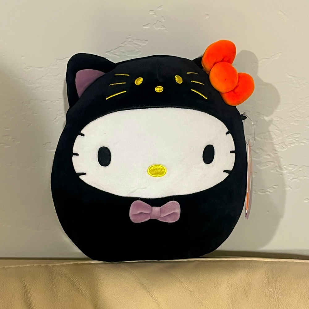 Black Cat Hello Kitty Halloween Squishmallow